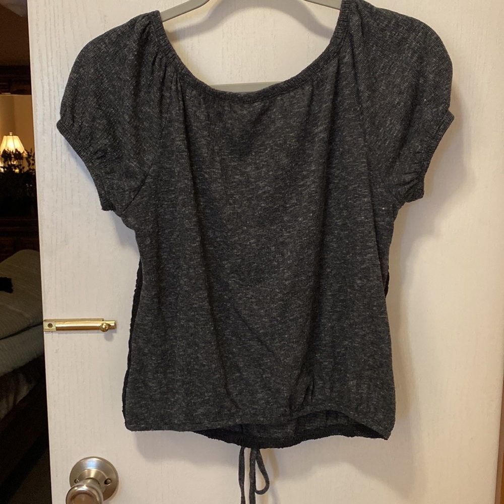 Top - Picture 2 of 3